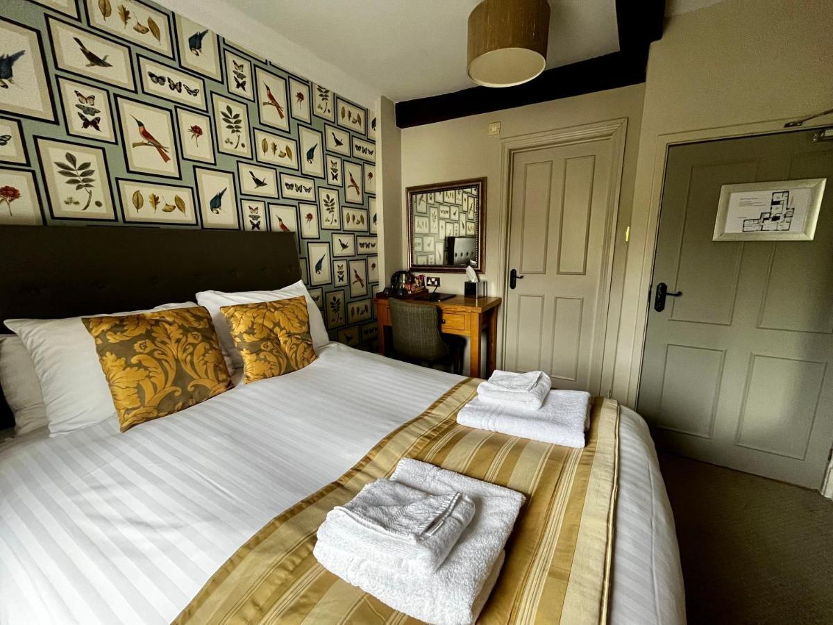 Hotel The Red Lion 3*