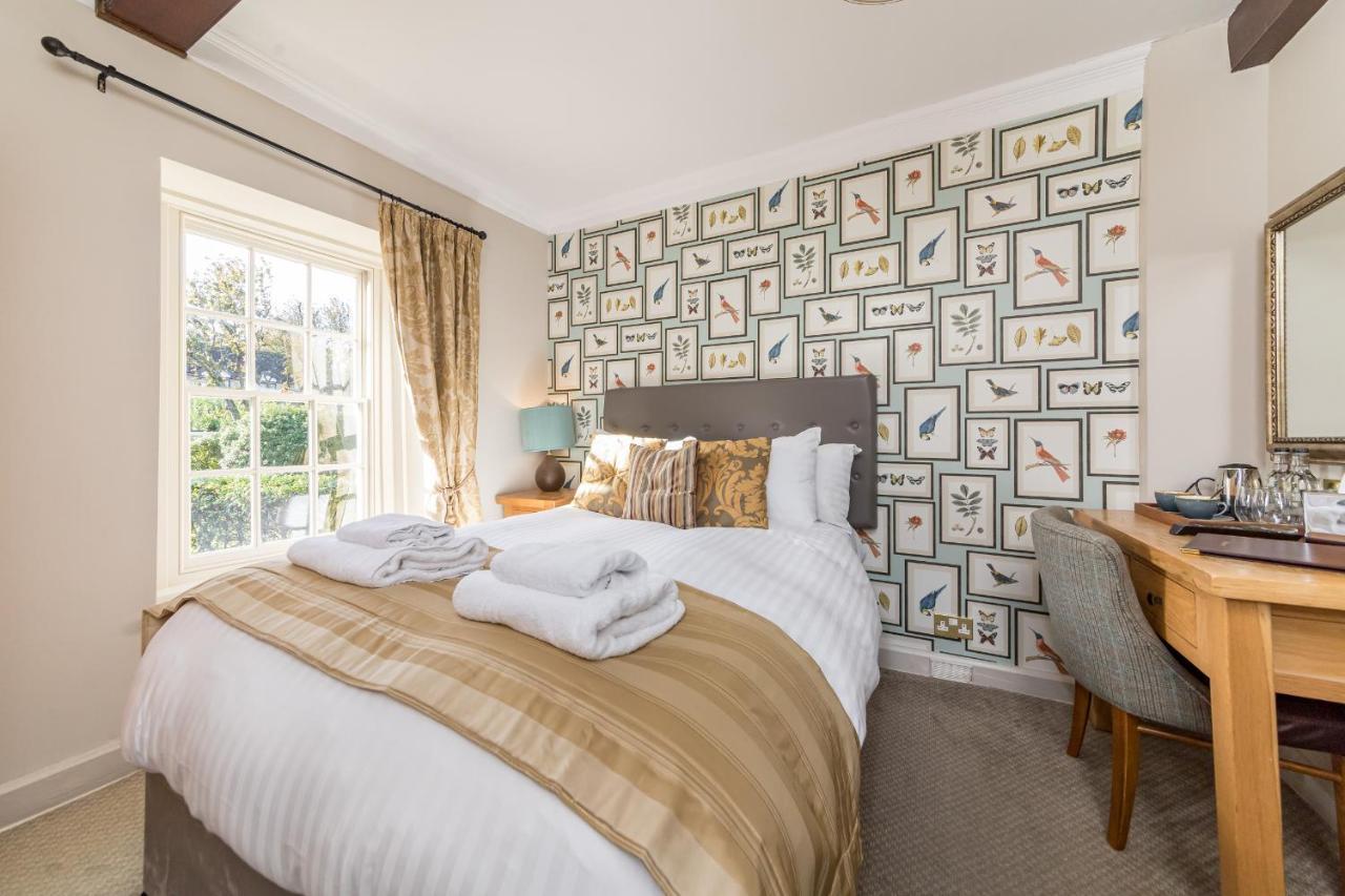 The Red Lion Hotel East Haddon